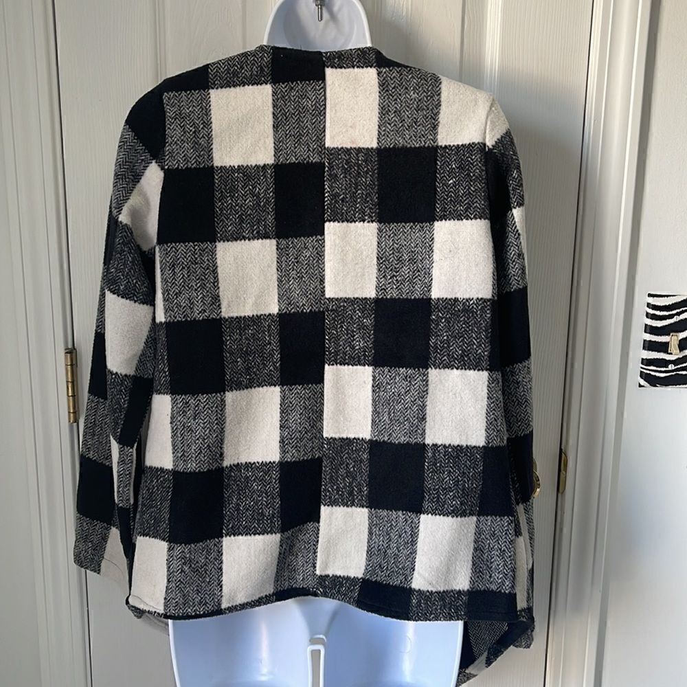 Plaid coat - Picture 3 of 3